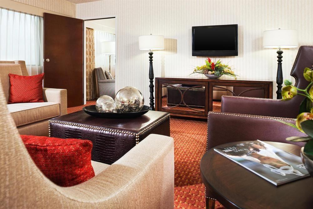 Sheraton Detroit Metro Airport Romulus Esterno foto